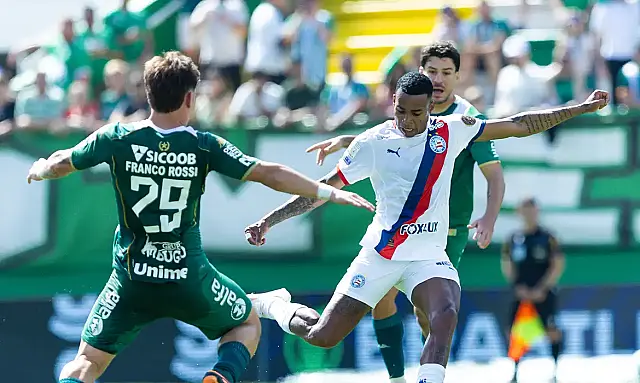 Chapecoense e Bahia empatam em jogo de seis gols no Brasileirão