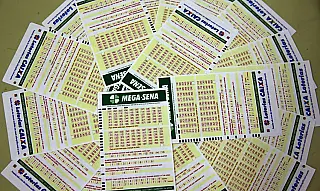 Mega-Sena acumula e prêmio estimado sobe para R$ 75 milhões