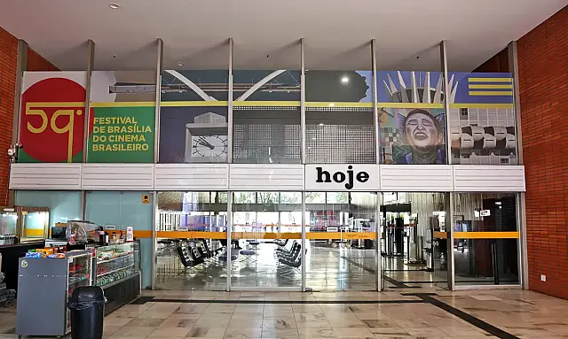 Filme de André Novais vence Festival de Brasília e leva três prêmios