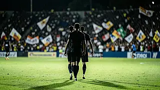 Fluminense leva susto na Argentina, mas avança à semifinal da Libertadores