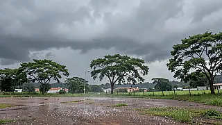 Frente fria e ciclone elevam risco de tempestades, granizo e ventos fortes no Sul e em MS