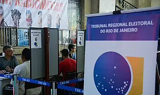 Eleitores com deficiência terão transporte gratuito adaptado no Rio de Janeiro; saiba como solicitar