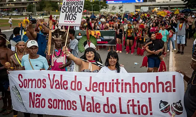 Pesquisa aponta que 54% dos projetos no Congresso que afetam indígenas são desfavoráveis