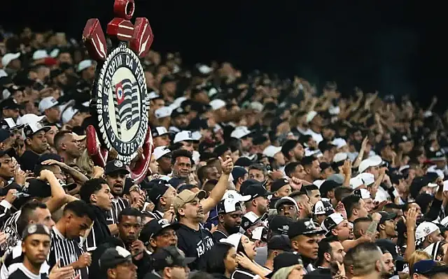 Grêmio pede à CBF que Corinthians jogue com portões fechados após declaração de dirigente