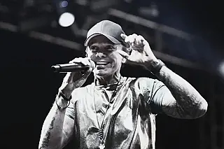 Voz do clássico "Milla", cantor Netinho morre aos 60 anos em Salvador