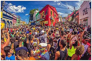 Prévias de Carnaval movimentam Olinda neste sábado (31) e domingo (1º); confira a programação
