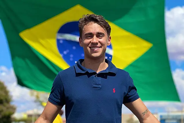 Nikolas Ferreira fará caminhada em Boa Viagem, no Recife, em apoio a Flávio Bolsonaro