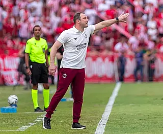 Náutico perde para o Novorizontino, e Bruno Pivetti critica postura do elenco nos Aflitos