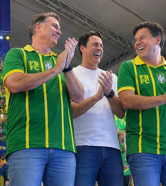 Anderson Ferreira prevê governo de união e equilíbrio caso Flávio Bolsonaro vença eleição