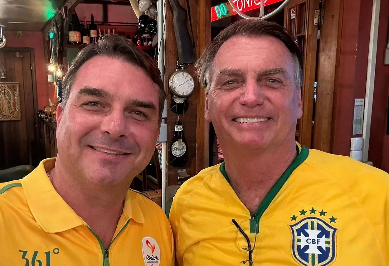 Pesquisa Atlas: Flávio Bolsonaro tem 51,1% e Lula, 45,7% no 2º turno