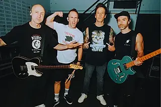 Simple Plan anuncia shows no Brasil em 2027 com All Time Low e Fresno; veja datas e preços