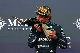 GP dos Estados Unidos: Antonelli vence, e título da Fórmula 1 fica para o México