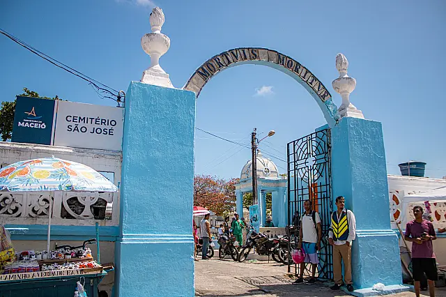 Cemitério São José, em Maceió