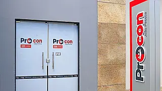 Procon-JP autua mais quatro agências por demora no atendimento bancário
