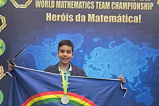 Menino de 11 anos de Olinda conquista título de Embaixador Mirim da Ciência