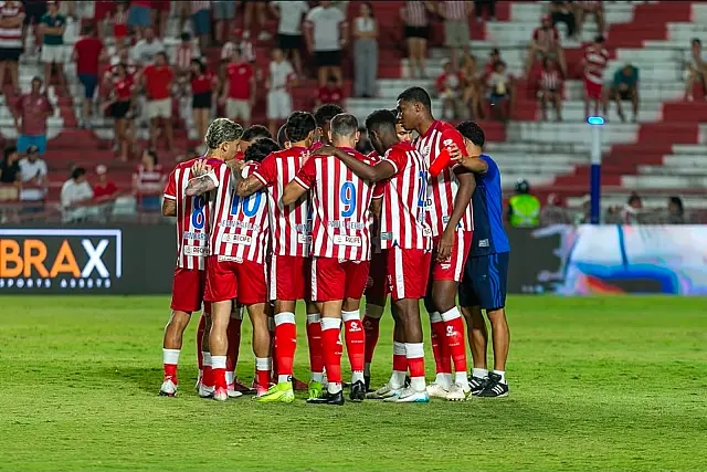 Náutico perde para o Vila Nova nos Aflitos, e Tigre assume liderança da Série B