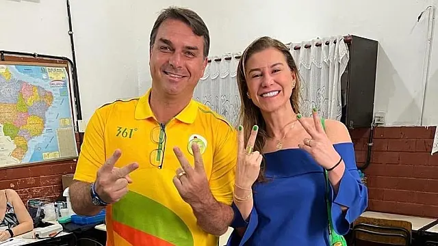 Eurasia vê Flávio Bolsonaro com 75% de chance de vencer Lula no segundo turno e diz que virada é improvável