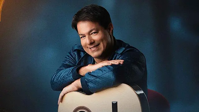 Alex Cohen homenageia Roberto Carlos em show nesta sexta-feira (16), em Cabedelo-PB