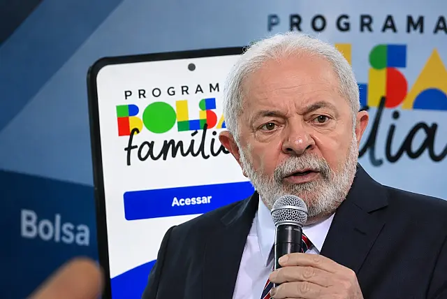 Governo Lula antecipa pagamento do Bolsa Família para antes do segundo turno; veja quando
