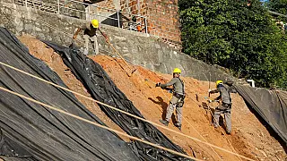 Obra de contenção de encostas no Coqueiral, no Recife, recebe R$ 16,7 milhões