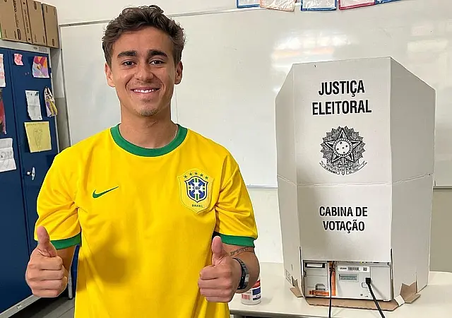 Nikolas Ferreira admite disputar a Presidência em eleição futura; entenda a questão da idade
