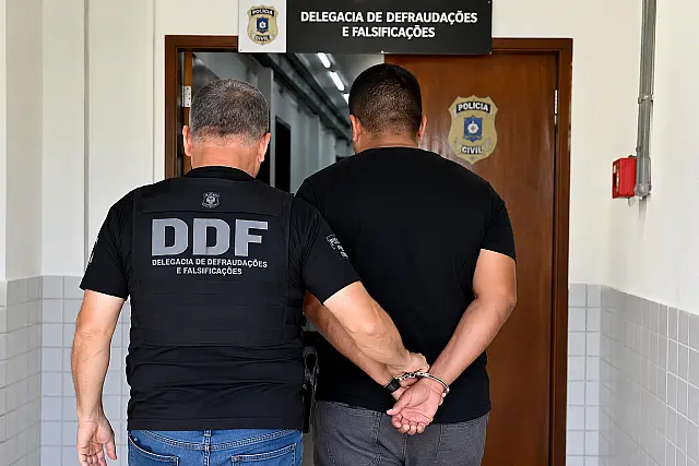 Homem de São Paulo é preso em João Pessoa suspeito de aplicar golpes com falsos comprovantes de Pix