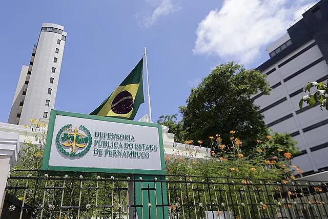 Defensoria Pública de Pernambuco abre 187 vagas de estágio em Direito com bolsa de R$ 1 mil
