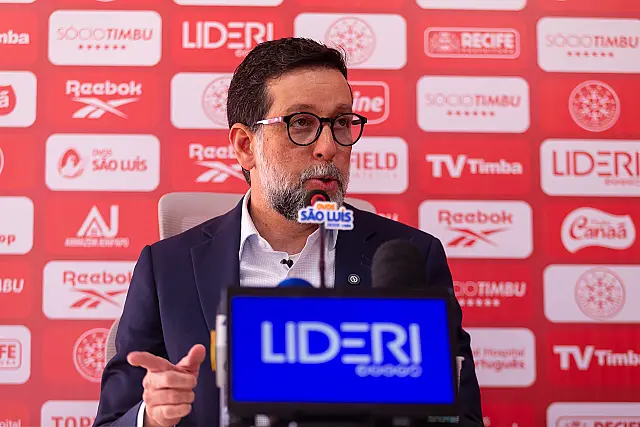Bruno Becker cobra união no Náutico e admite responsabilidade por crise na temporada