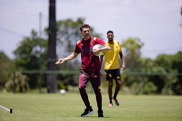 Sport realiza penúltimo treino antes de enfrentar o Botafogo-SP pela Série B