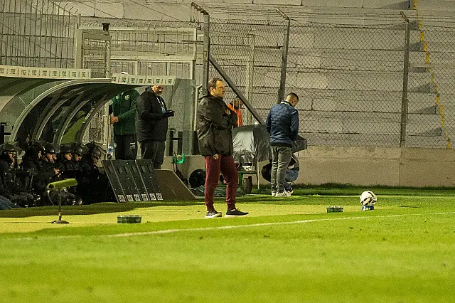 Pivetti aponta falhas do Náutico e trata duelo contra o Avaí como final na Série B
