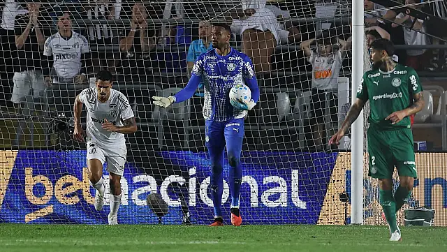 Santos segura o Palmeiras na Vila Belmiro, e Verdão perde chance de assumir a liderança