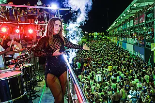 Carnatal 2026 terá entrega de abadás em estrutura de mais de 6 mil m² no Midway Mall
