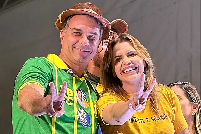 Deputada Clarissa Tércio cobra investigação da PF sobre ameaças de morte a Flávio Bolsonaro
